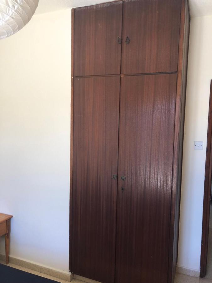 Athina 8 Court Apartment *