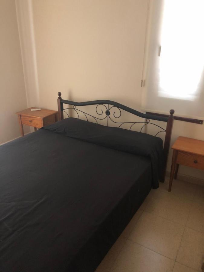 Athina 8 Court *